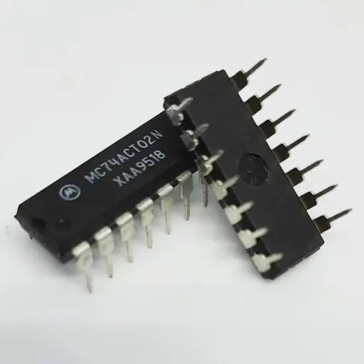 [90505] 7402 NOR Gate IC DIP 14 pin